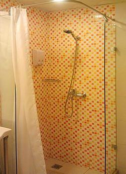Home Inn Fujiatun Екстериор снимка